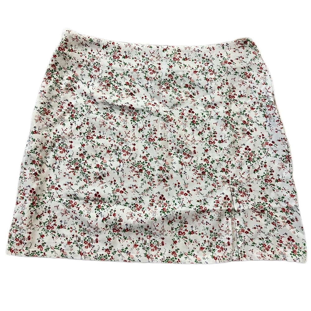 Floral print mini skirt